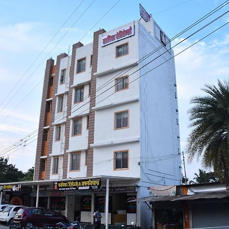 Akalkot Hotel Kalika Residency מראה חיצוני תמונה